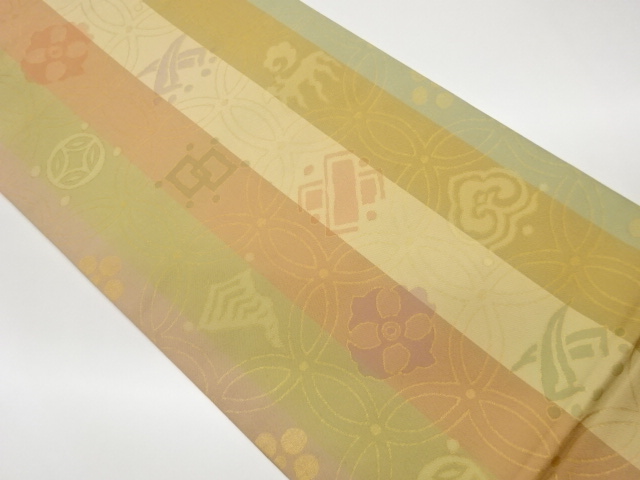 あらいそ製　宝尽くしに変わり七宝・縞模様織出し全通袋帯